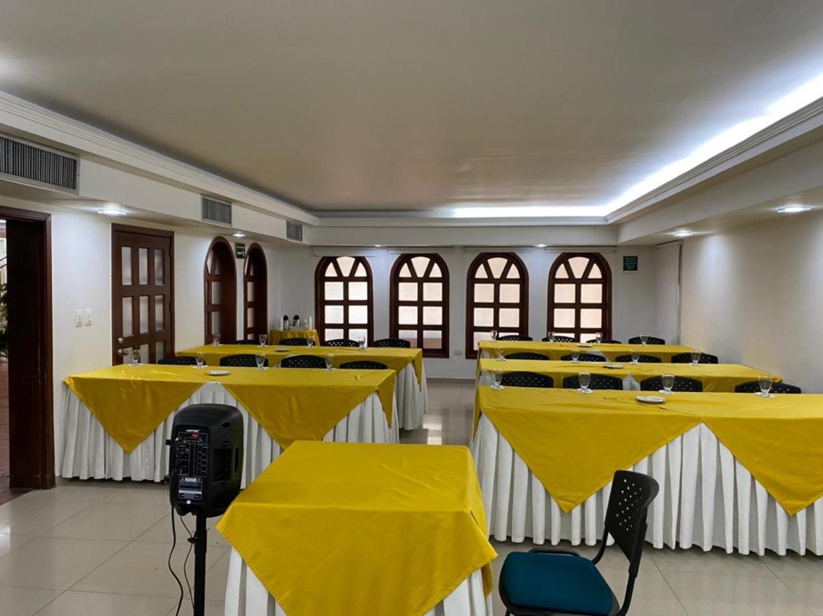 Hotel Faranda Bolivar Cucuta, A Member Of Radisson Individuals Ngoại thất bức ảnh