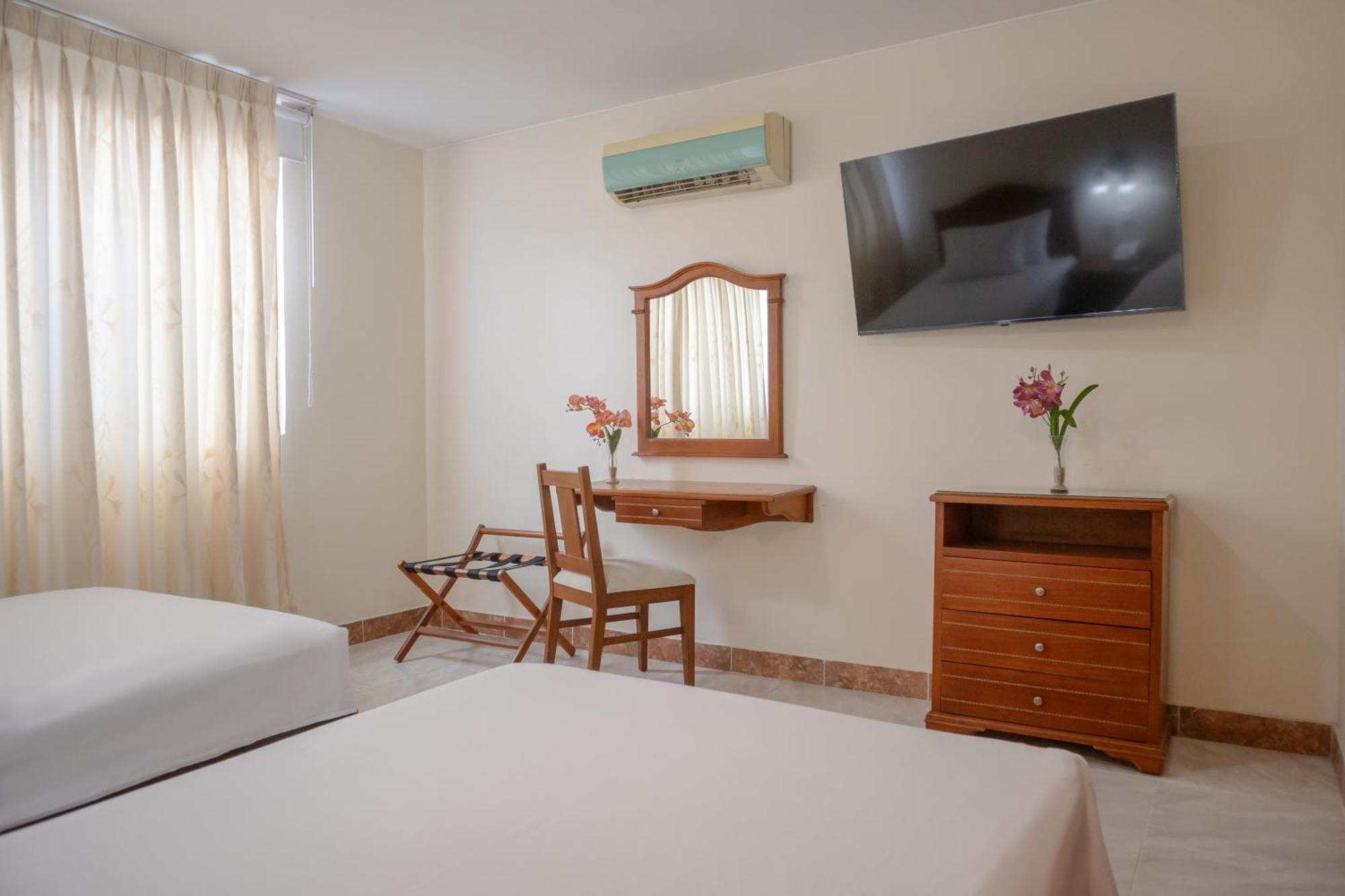 Hotel Faranda Bolivar Cucuta, A Member Of Radisson Individuals Ngoại thất bức ảnh