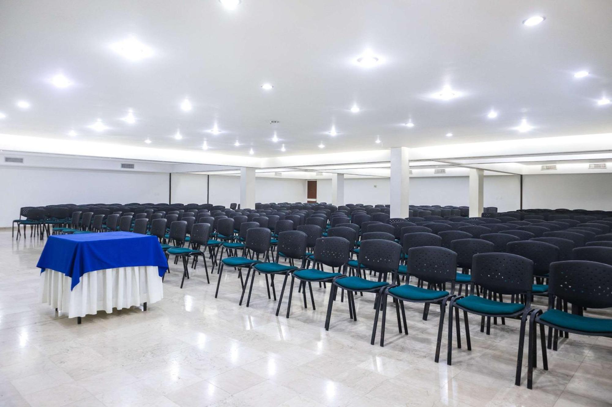 Hotel Faranda Bolivar Cucuta, A Member Of Radisson Individuals Ngoại thất bức ảnh