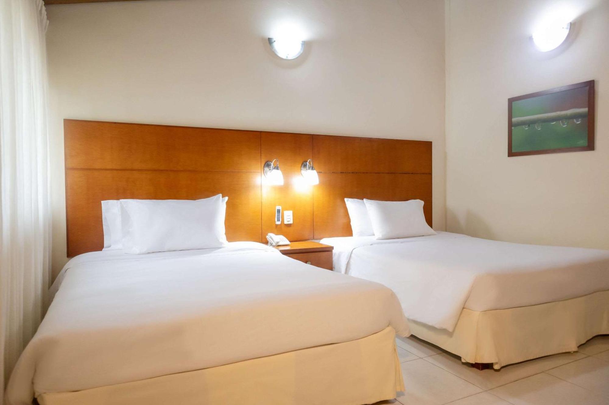 Hotel Faranda Bolivar Cucuta, A Member Of Radisson Individuals Ngoại thất bức ảnh