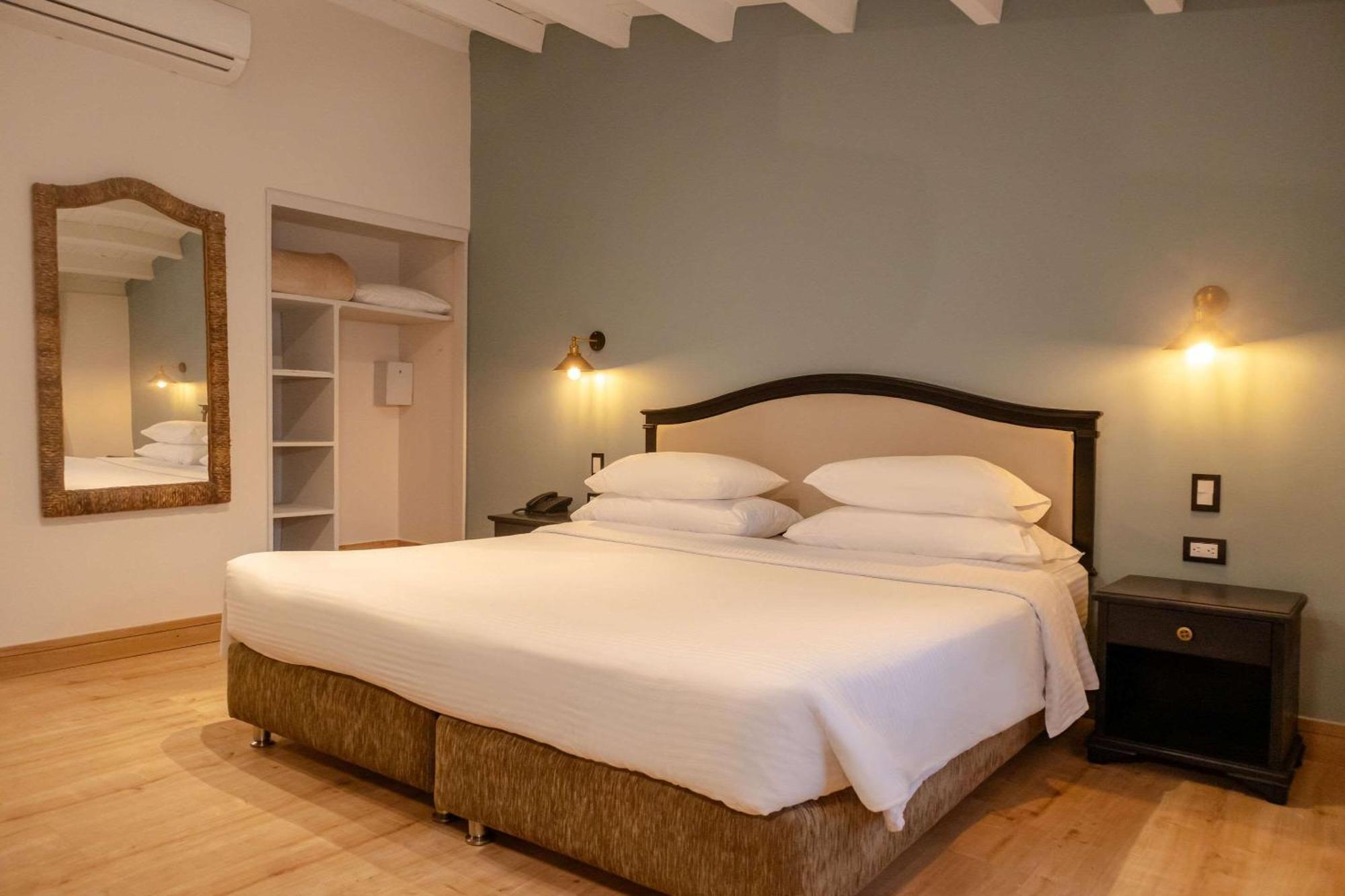 Hotel Faranda Bolivar Cucuta, A Member Of Radisson Individuals Ngoại thất bức ảnh
